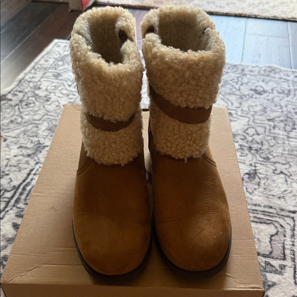 UGG Blayre II Tan Shearling Boots 7.5